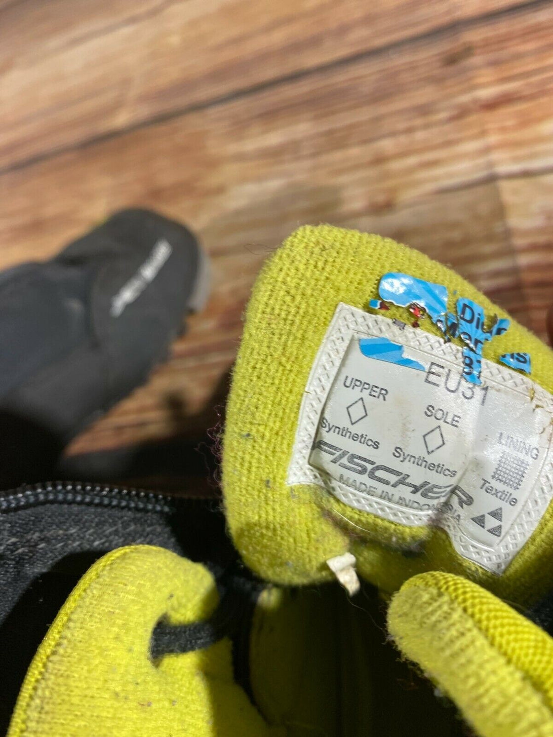 Fischer Ultimate Kids Nordic Cross Country Ski Boots Size EU31 US12.5 .NNN F-116