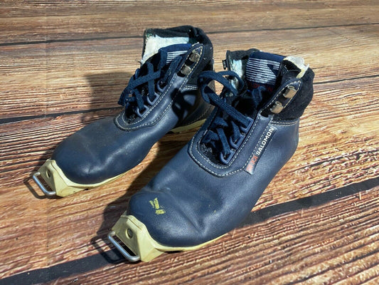Salomon Cross Country Ski Boots Classic SNS Profil EU 37 US 5.5 Vintage 1221