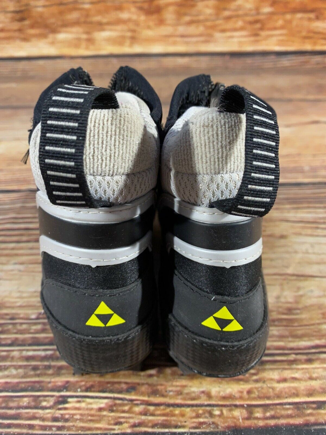 Fischer Ultimate Kids Nordic Cross Country Ski Boots Size EU31 US12,5 NNN F-56