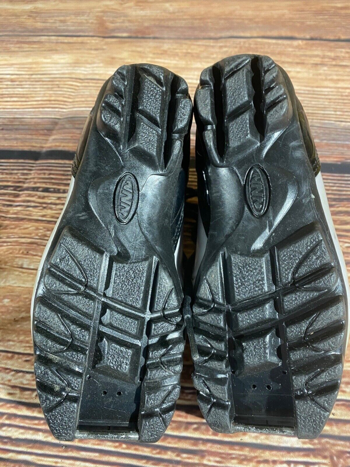 Fischer XJ Sprint Kids Nordic Cross Country Ski Boots Size EU31 US12.5 NNN F-402