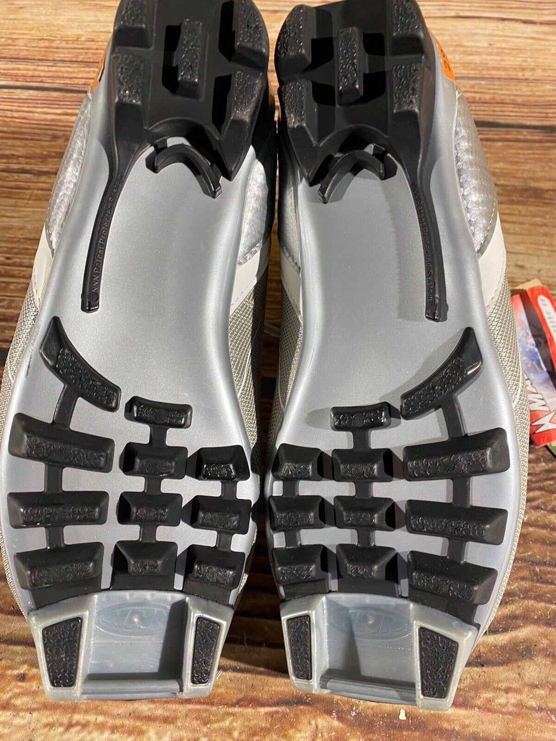 Madshus Amica 100 Nordic Cross Country Ski Boots Size EU36 US4.5 for NNN 2778