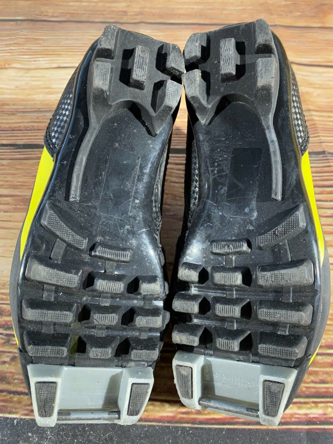 Fischer XJ Sprint Kids Nordic Cross Country Ski Boots Size EU33 US2 NNN F-23