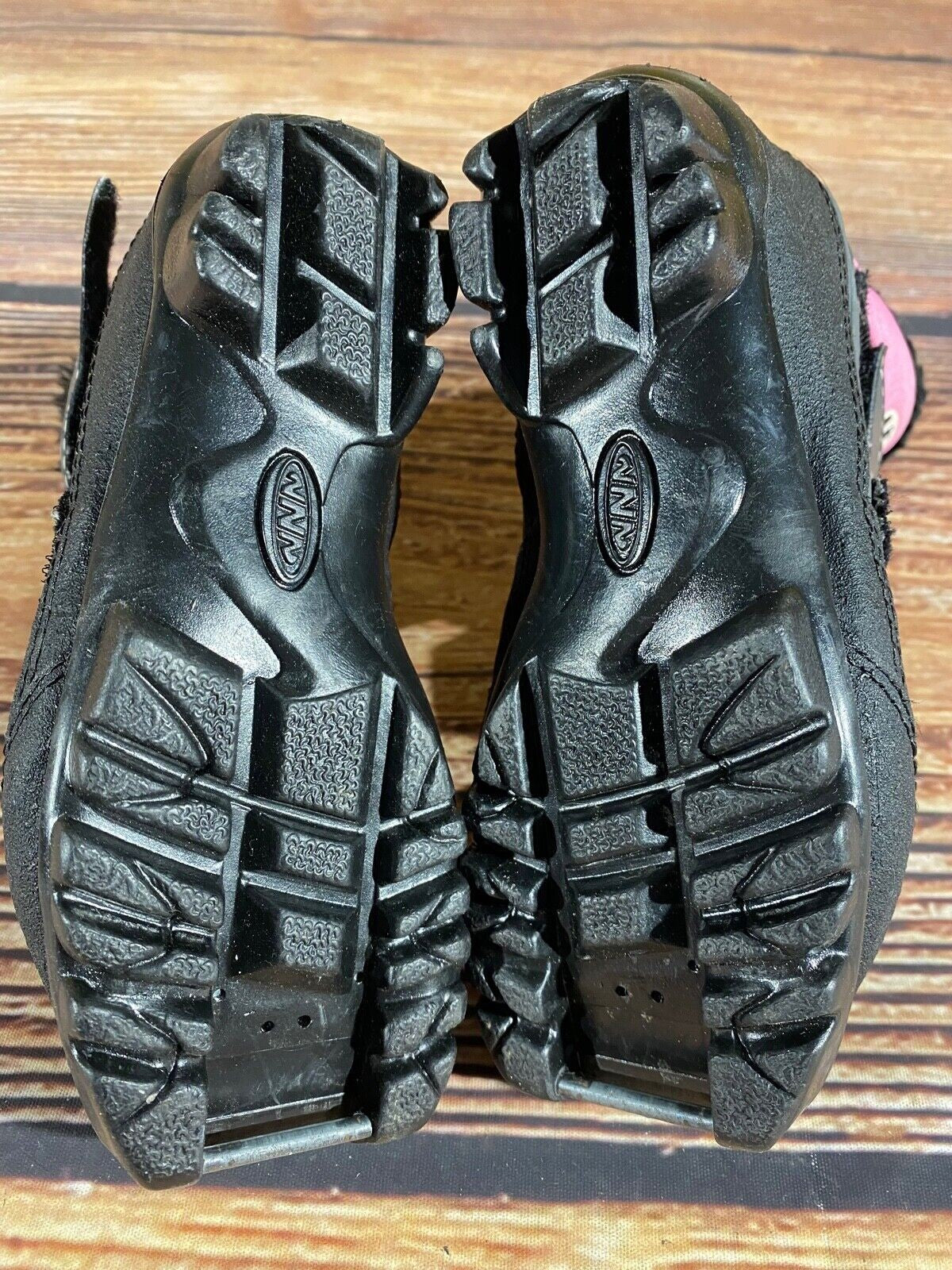 Fischer Snowstar Cross Country Ski Boots Classic NNN EU 29 US 11.5 Kids F-547