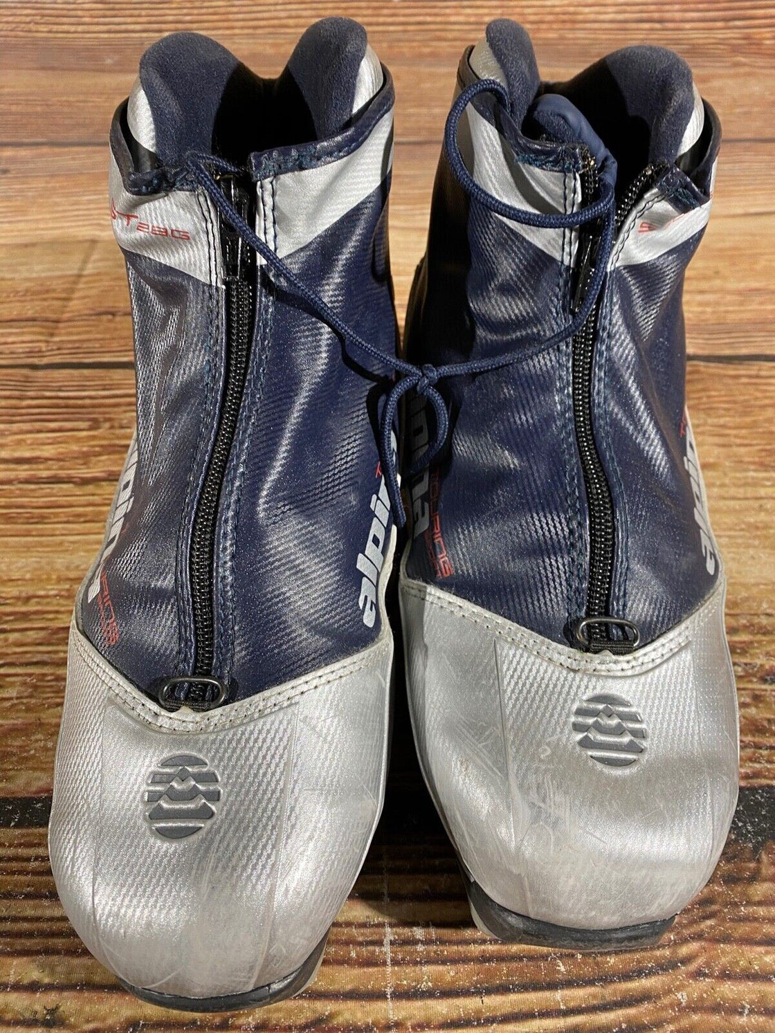 Alpina ST28G Nordic Cross Country Ski Boots Size EU42 US9 for NNN 914