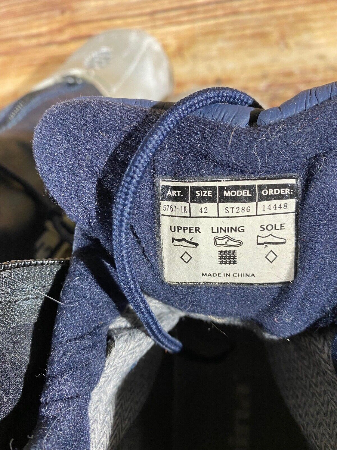 Alpina ST28G Nordic Cross Country Ski Boots Size EU42 US9 for NNN 914