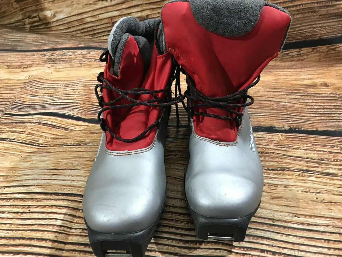 SALOMON Nordic Cross Country Ski Boots Size EU38 US5.5 SNS Profil 2293