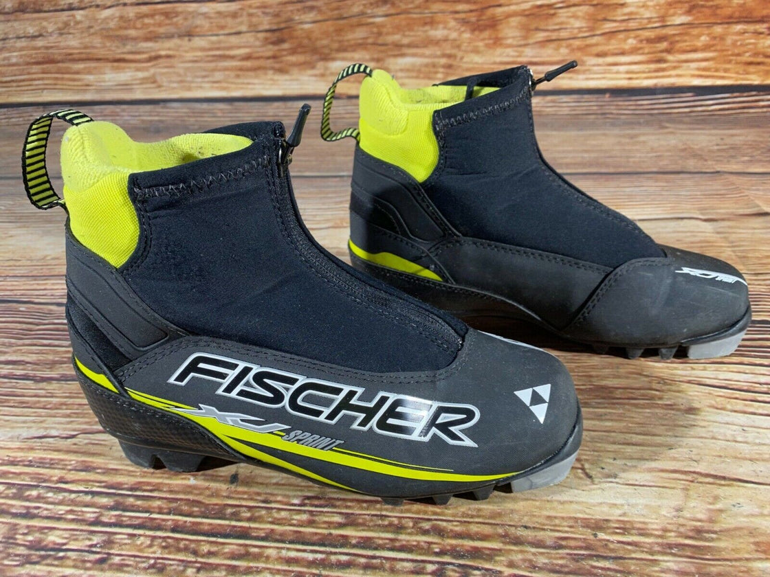 Fischer XJ Sprint Kids Nordic Cross Country Ski Boots Size EU35 US3.5 NNN F-32