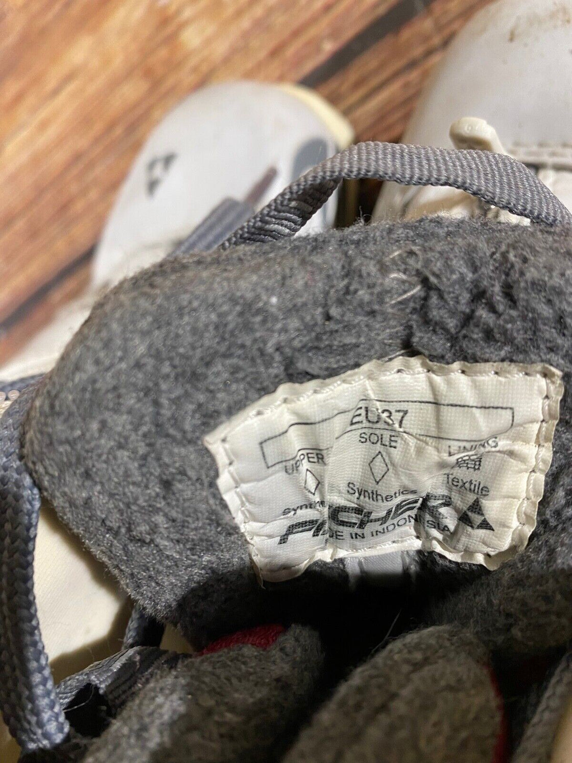 Fischer XC Comfort Nordic Cross Country Ski Boots Size EU37 US6 for NNN 1569