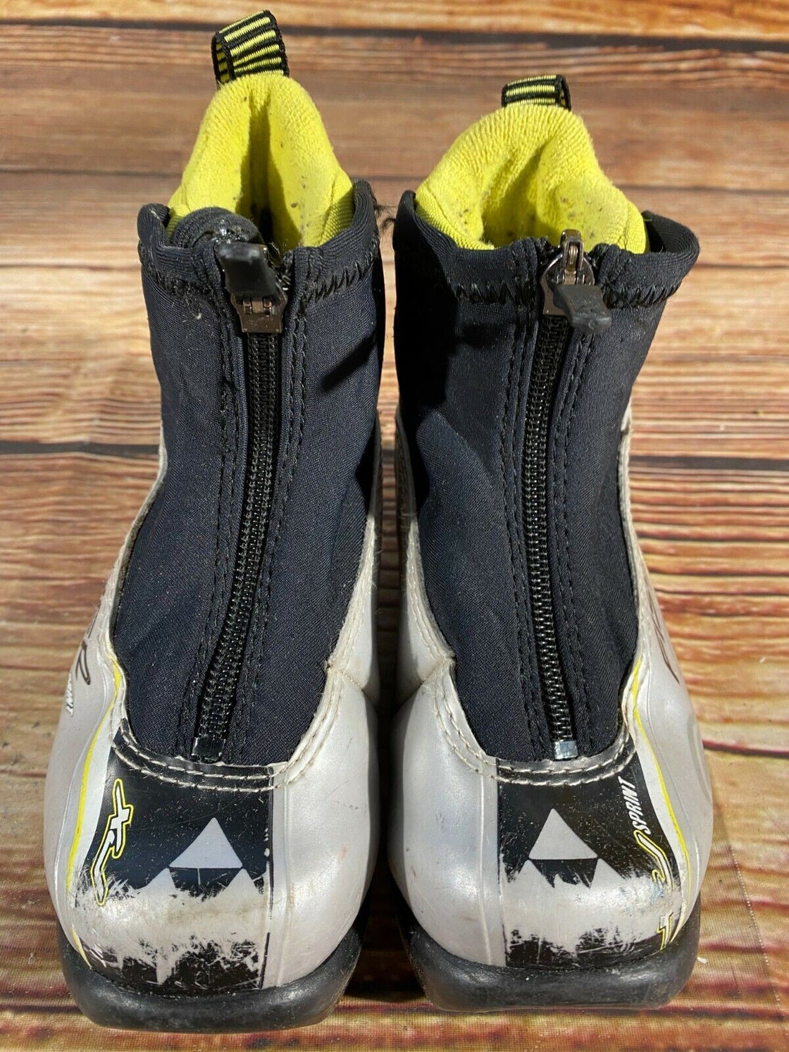 Fischer XJ Sprint Kids Nordic Cross Country Ski Boots Size EU29 US11 NNN F-181