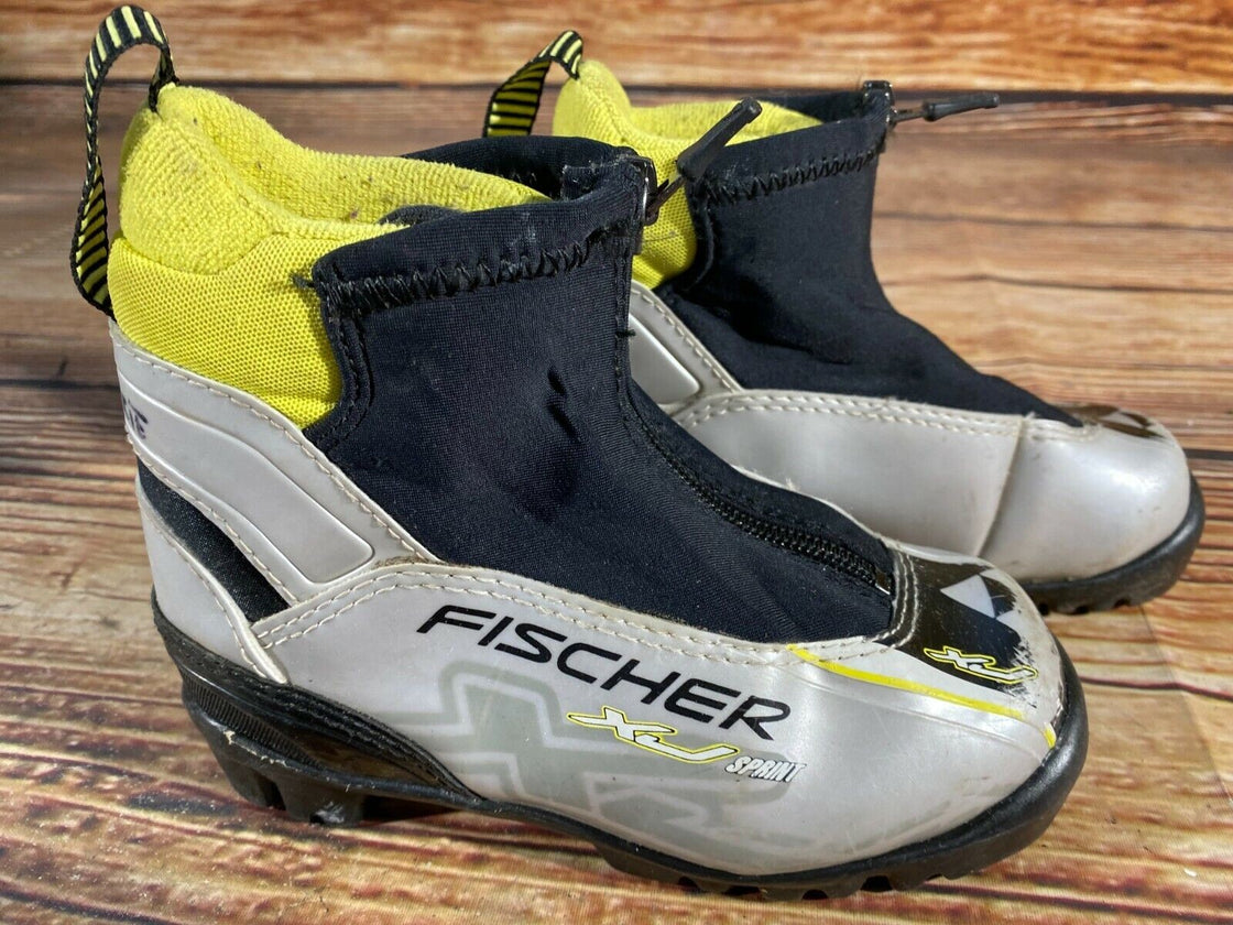 Fischer XJ Sprint Kids Nordic Cross Country Ski Boots Size EU29 US11 NNN F-181