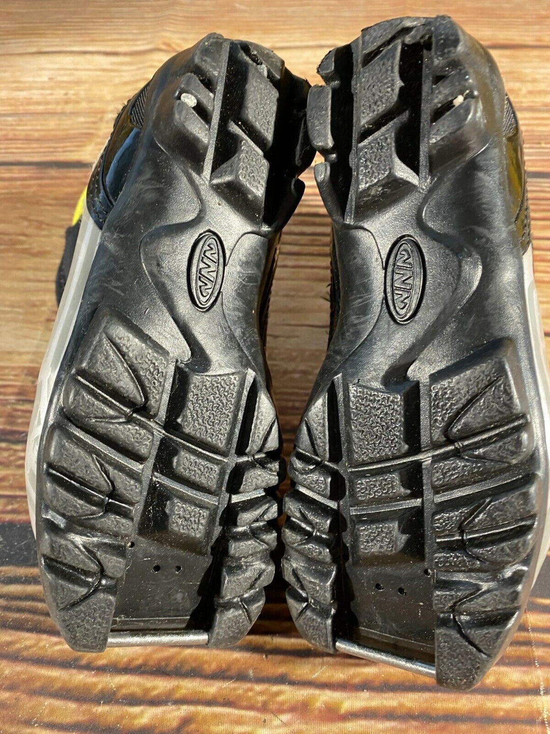 Fischer XJ Sprint Kids Nordic Cross Country Ski Boots Size EU29 US11 NNN F-181