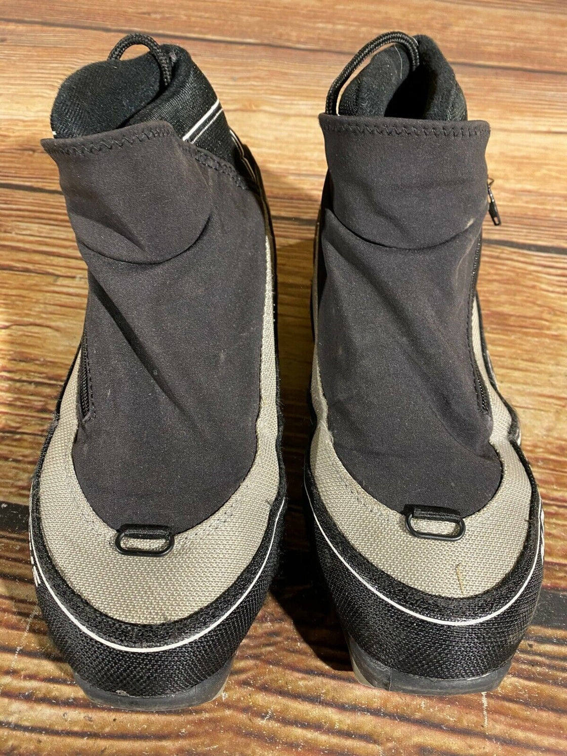 Madshus CT100 Cross Country Ski Boots Size EU38 US6 for NNN 1940