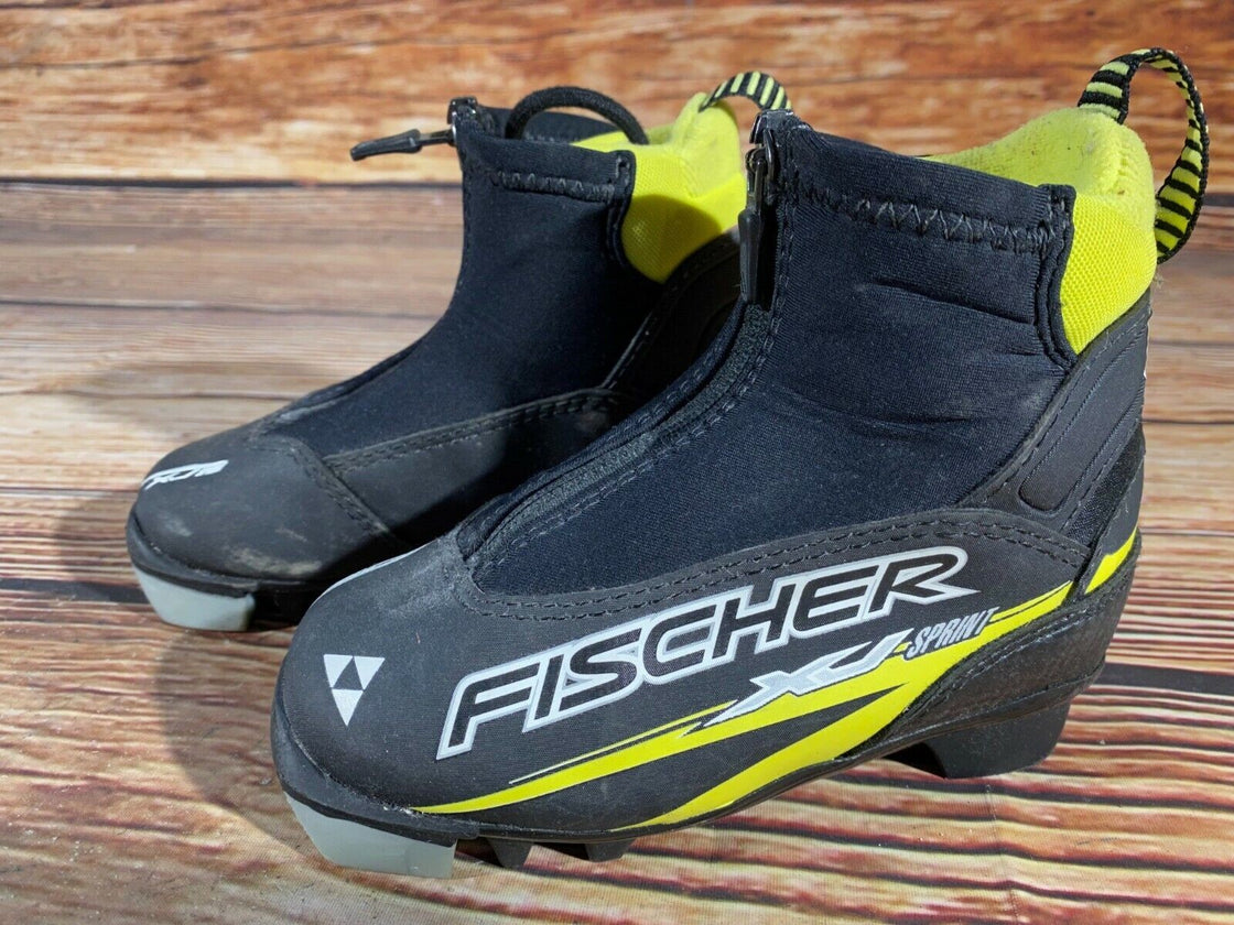 Fischer XJ Sprint Kids Nordic Cross Country Ski Boots Size EU26 US9 NNN F-6