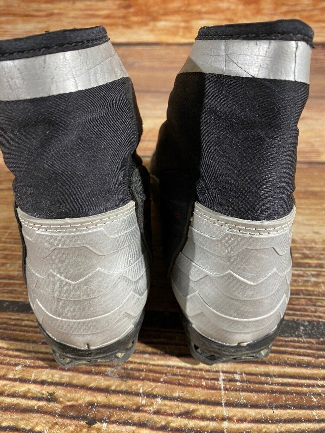 Alpina ST10 Nordic Cross Country Ski Boots Size EU36 US4.5 for NNN 3025