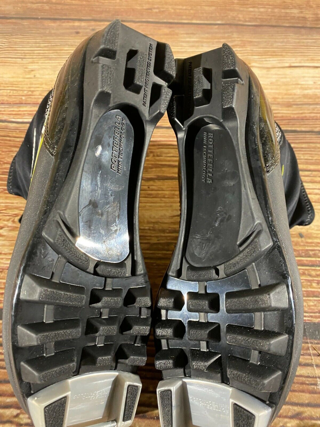 Fischer RC Junior Nordic Cross Country Ski Boots Size EU37 US5 for NNN 1423