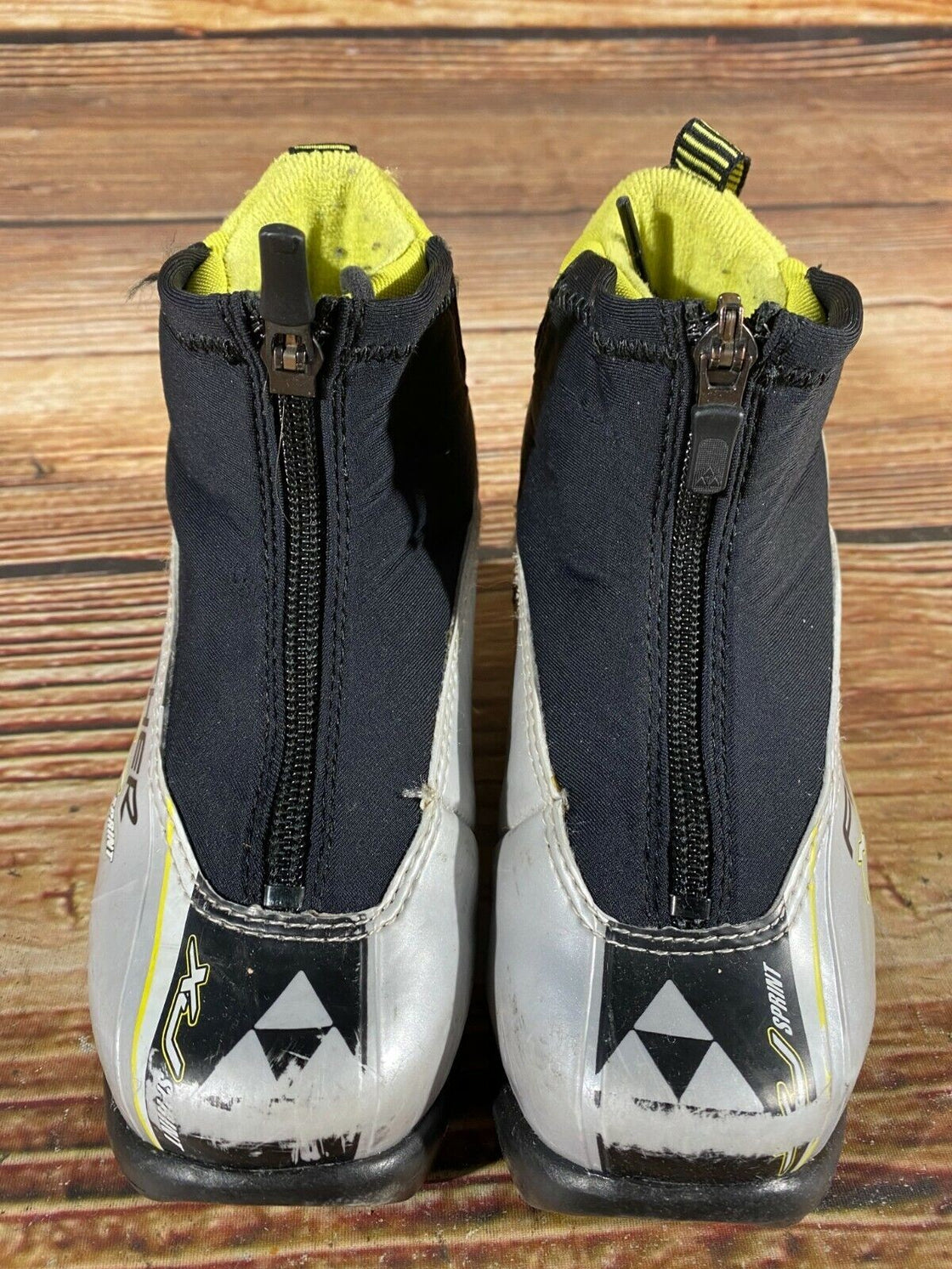 Fischer XJ Sprint Kids Nordic Cross Country Ski Boots Size EU28 US10.5 NNN F-230