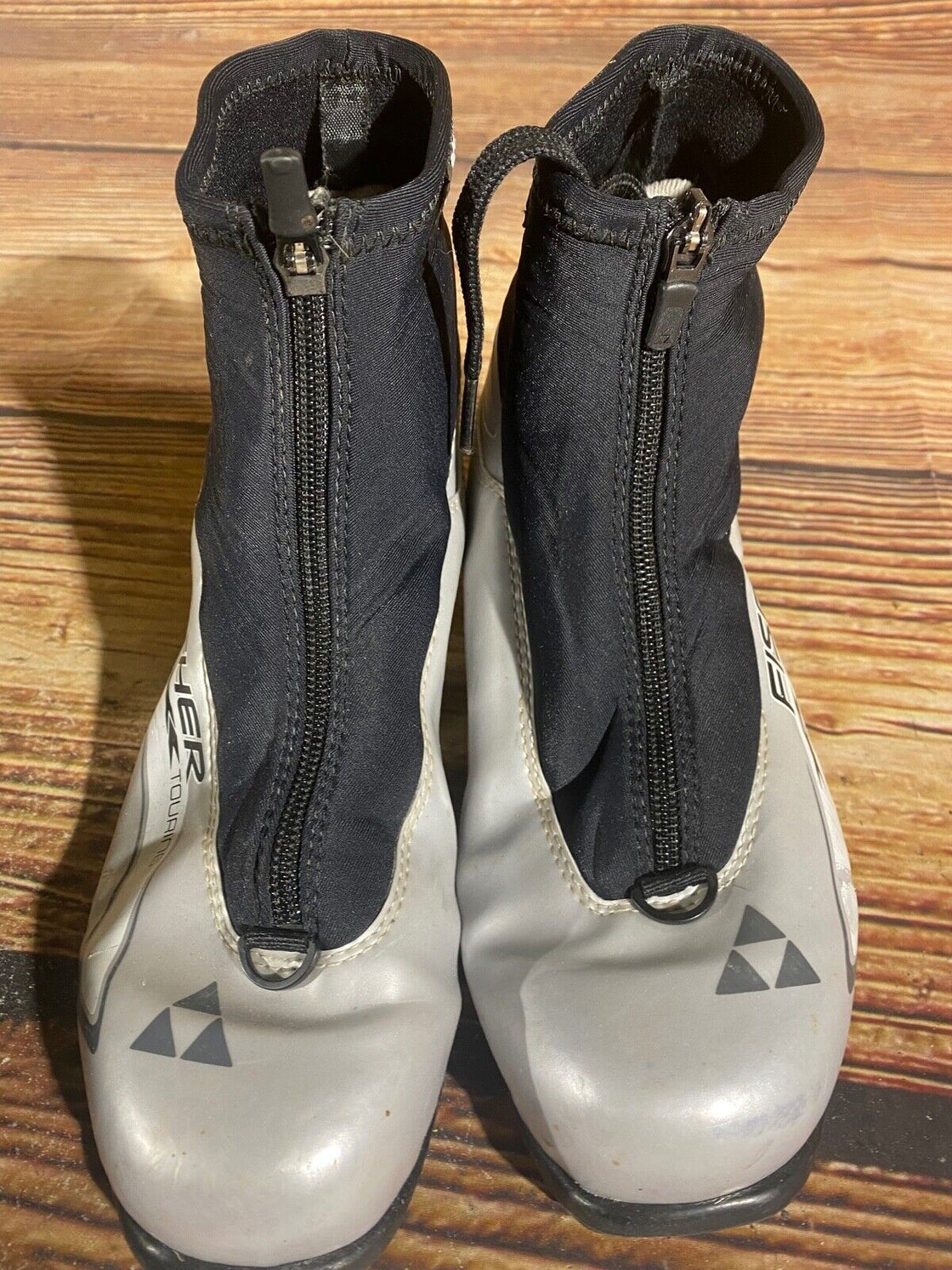 Fischer XC Touring Nordic Cross Country Ski Boots Size EU37 US5.5 for NNN 1306