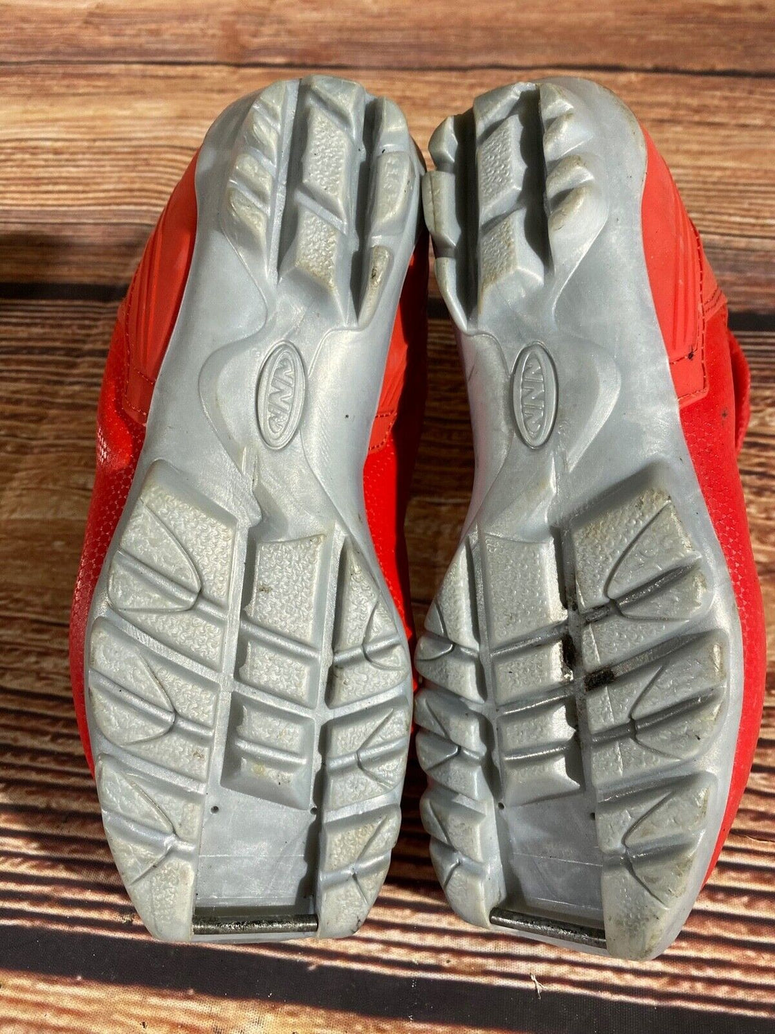 Alpina RK Nordic Cross Country Ski Boots Kids Size EU35 US3.5 NNN A-1091