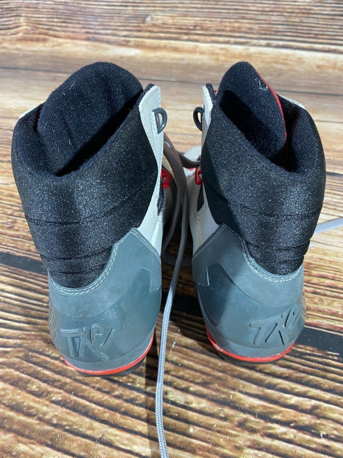 TYROLIA 705 Nordic Cross Country Ski Boots Size EU38 US6 UK5 Tyrolia TXC 3252