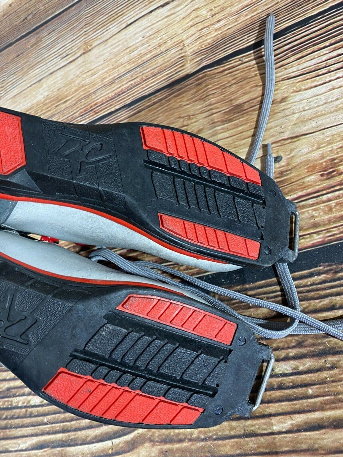 TYROLIA 705 Nordic Cross Country Ski Boots Size EU38 US6 UK5 Tyrolia TXC 3252