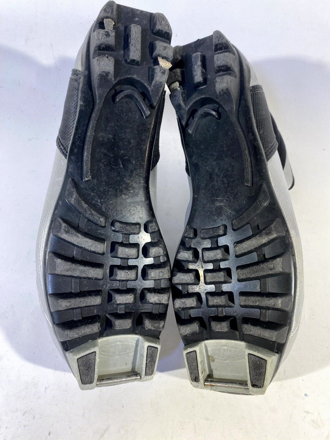 Alpina ST10 Nordic Cross Country Classic Ski Boots Size EU40 US7.5 for NNN 21