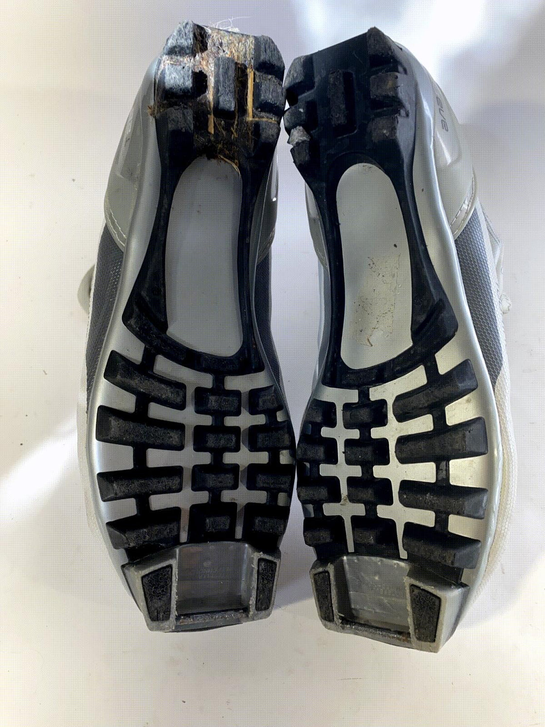 Alpina EVE28G Nordic Cross Country Classic Ski Boots Size EU39 US7 for NNN (41)