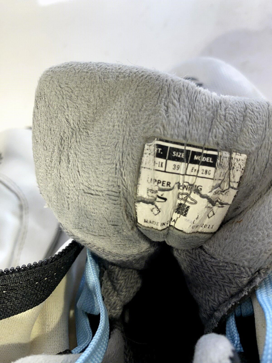 Alpina EVE28G Nordic Cross Country Classic Ski Boots Size EU39 US7 for NNN (41)