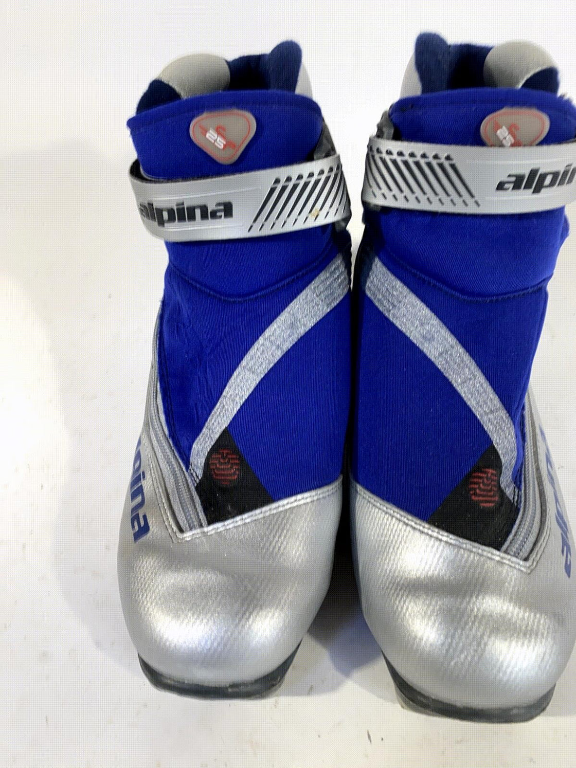 Alpina ST35 Classic Nordic Cross Country Ski Boots Size EU41 US8 for NNN 60