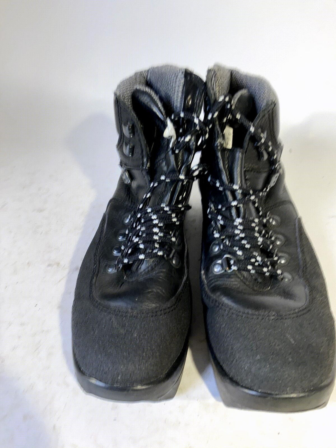 Landsem Back Country Nordic Cross Country Ski Boots Size EU40 US7 NNN BC 144