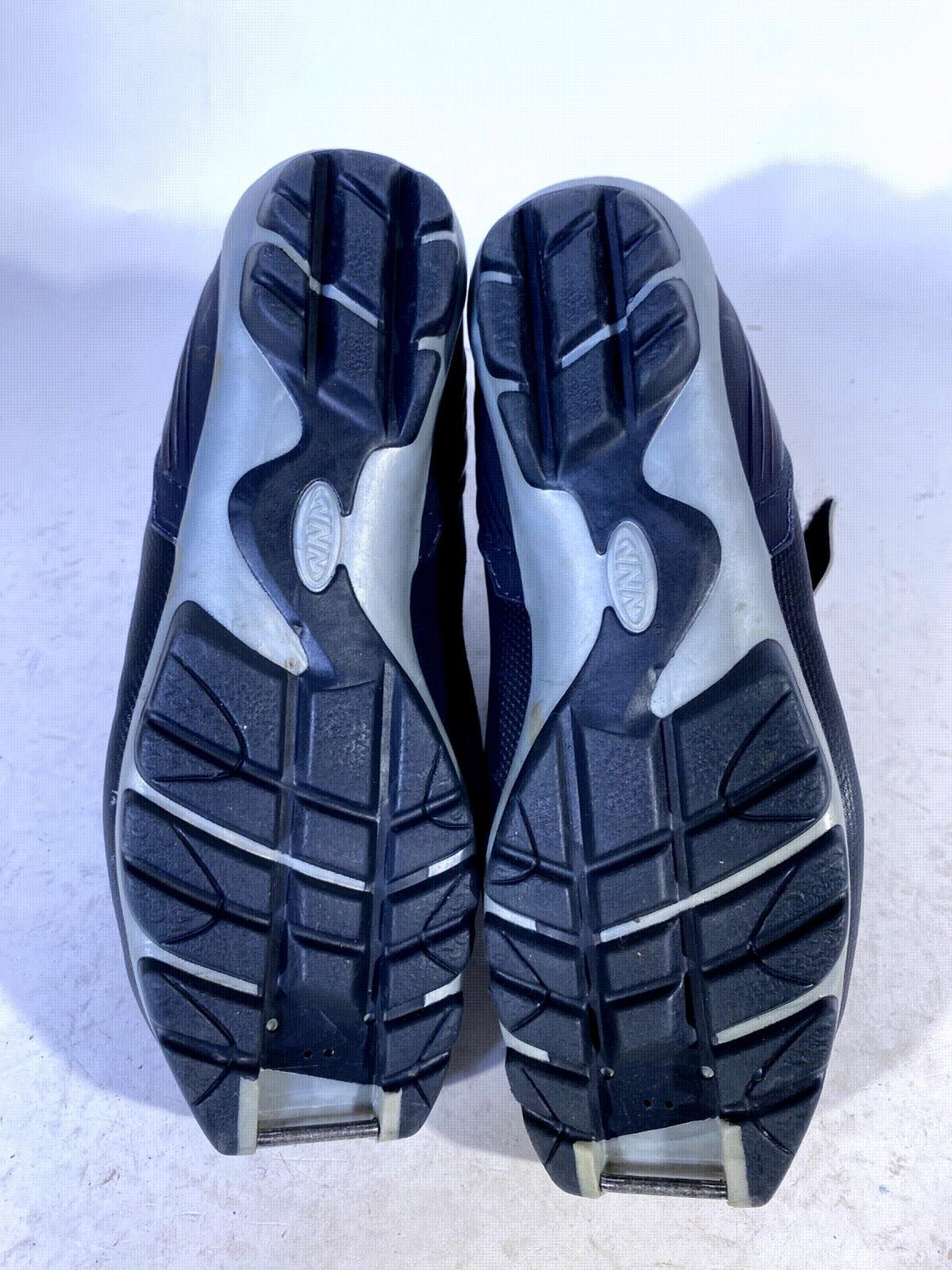 Alpina ST30 Nordic Cross Country Classic Ski Boots Size EU40 US7.5 for NNN 147