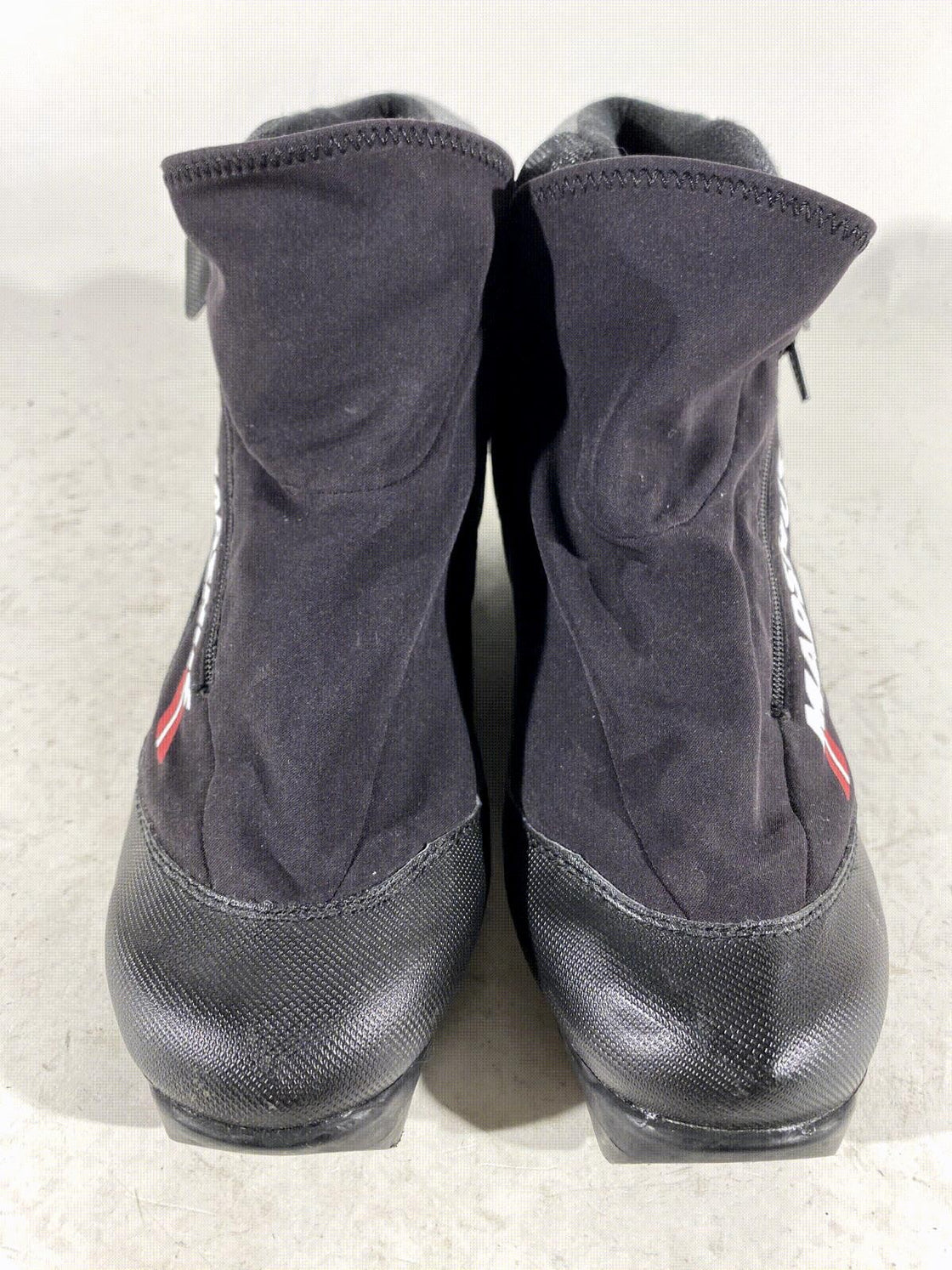 Madshus CT100 Nordic Cross Country Classic Ski Boots Size EU39 US7 for NNN 173