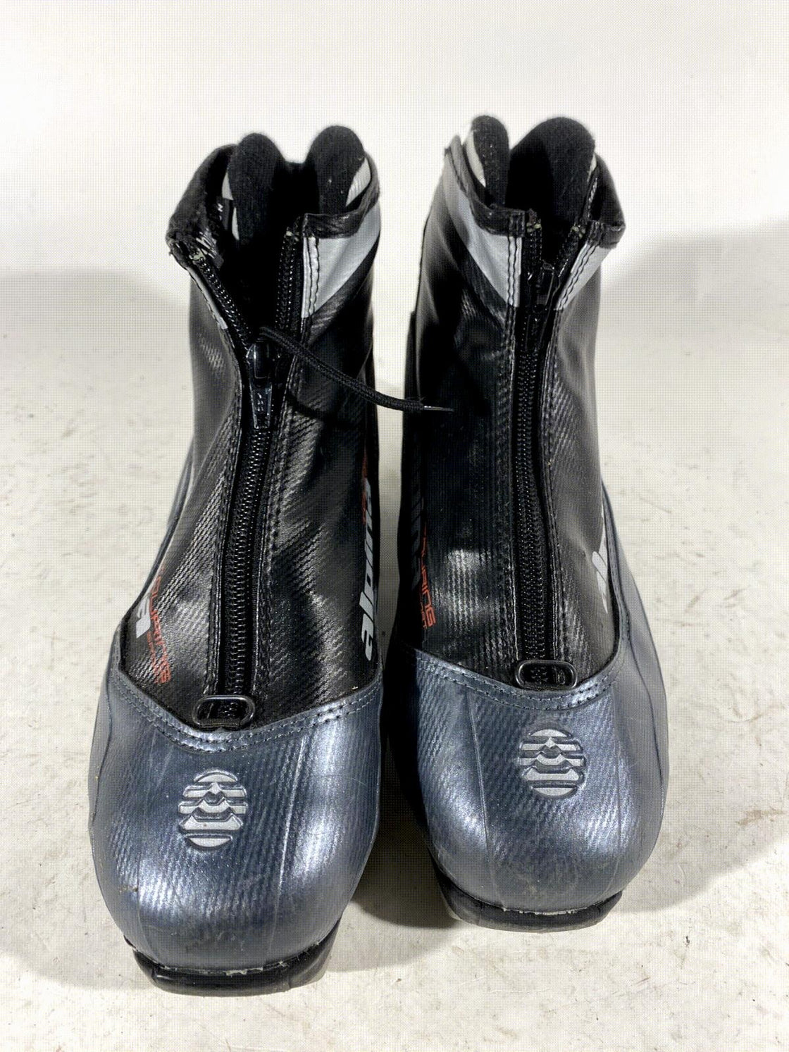 Alpina ST20 Nordic Cross Country Ski Boots Size EU40 US7.5 for NNN 179