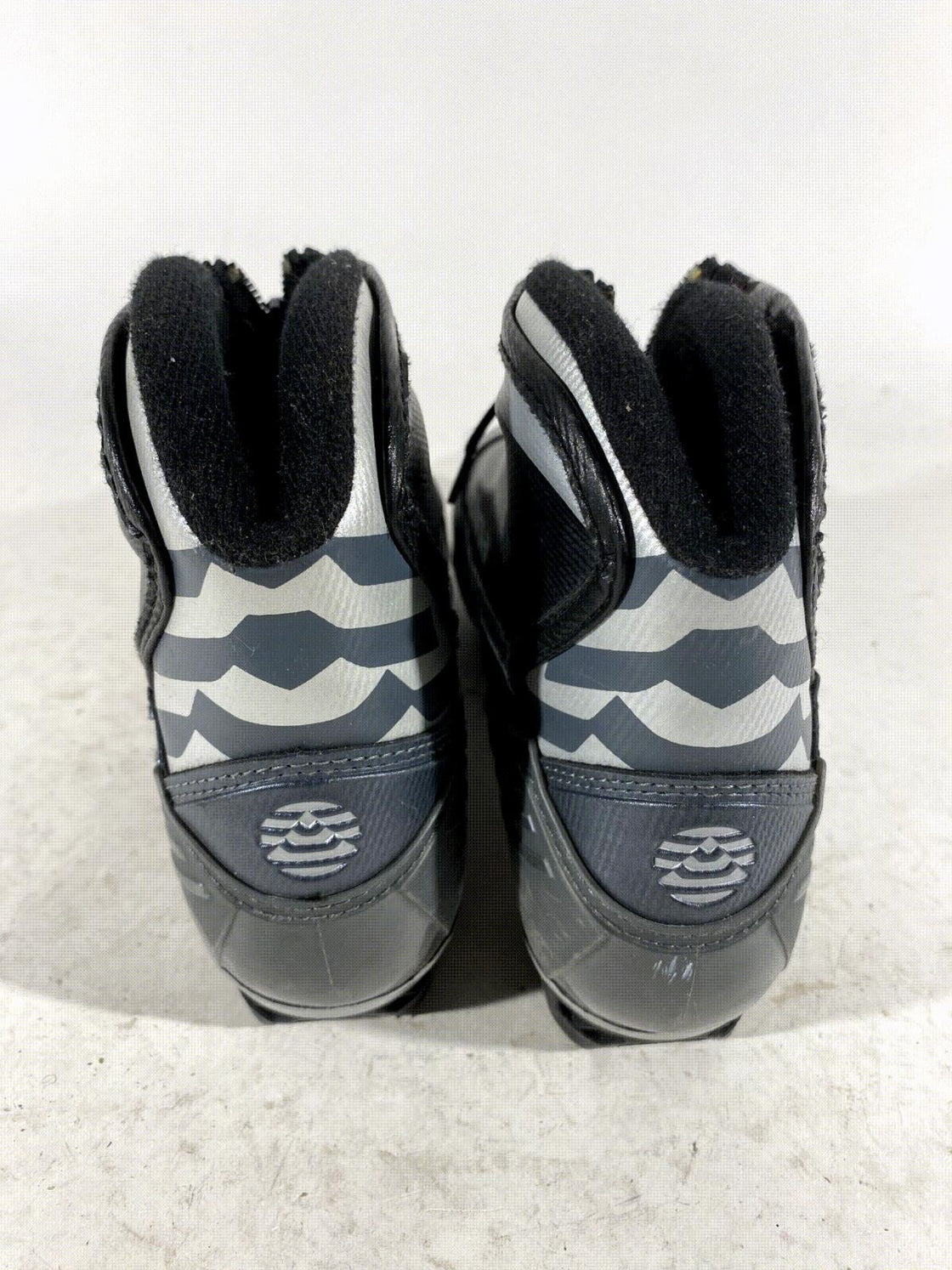 Alpina ST20 Nordic Cross Country Ski Boots Size EU40 US7.5 for NNN 179