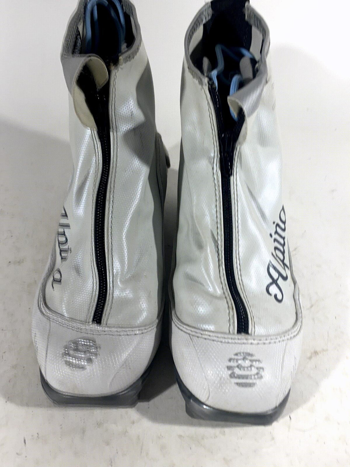 Alpina SCL Eve Nordic Cross Country Classic Ski Boots Size EU38 US6 for NNN 153