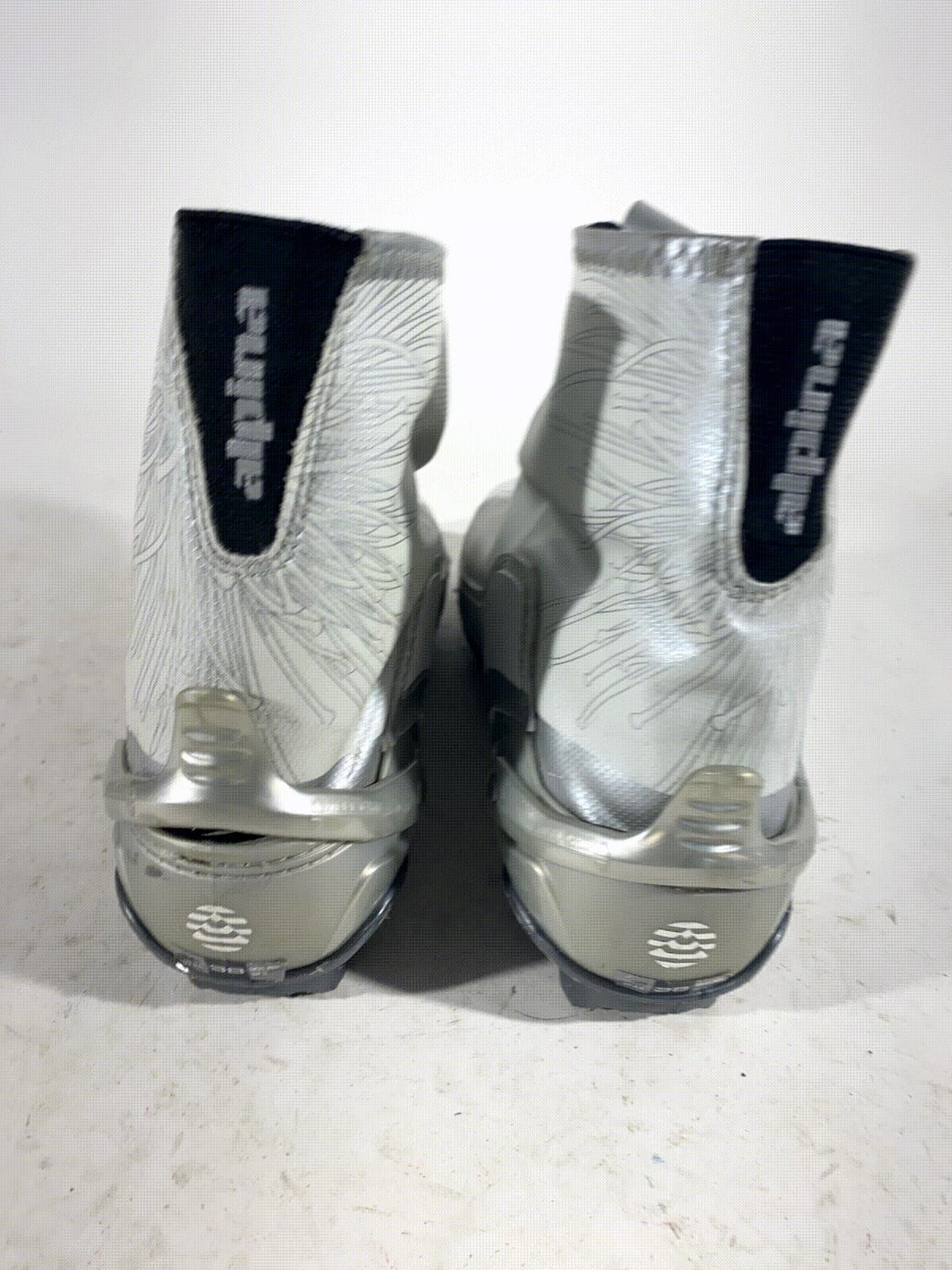 Alpina SCL Eve Nordic Cross Country Classic Ski Boots Size EU38 US6 for NNN 153