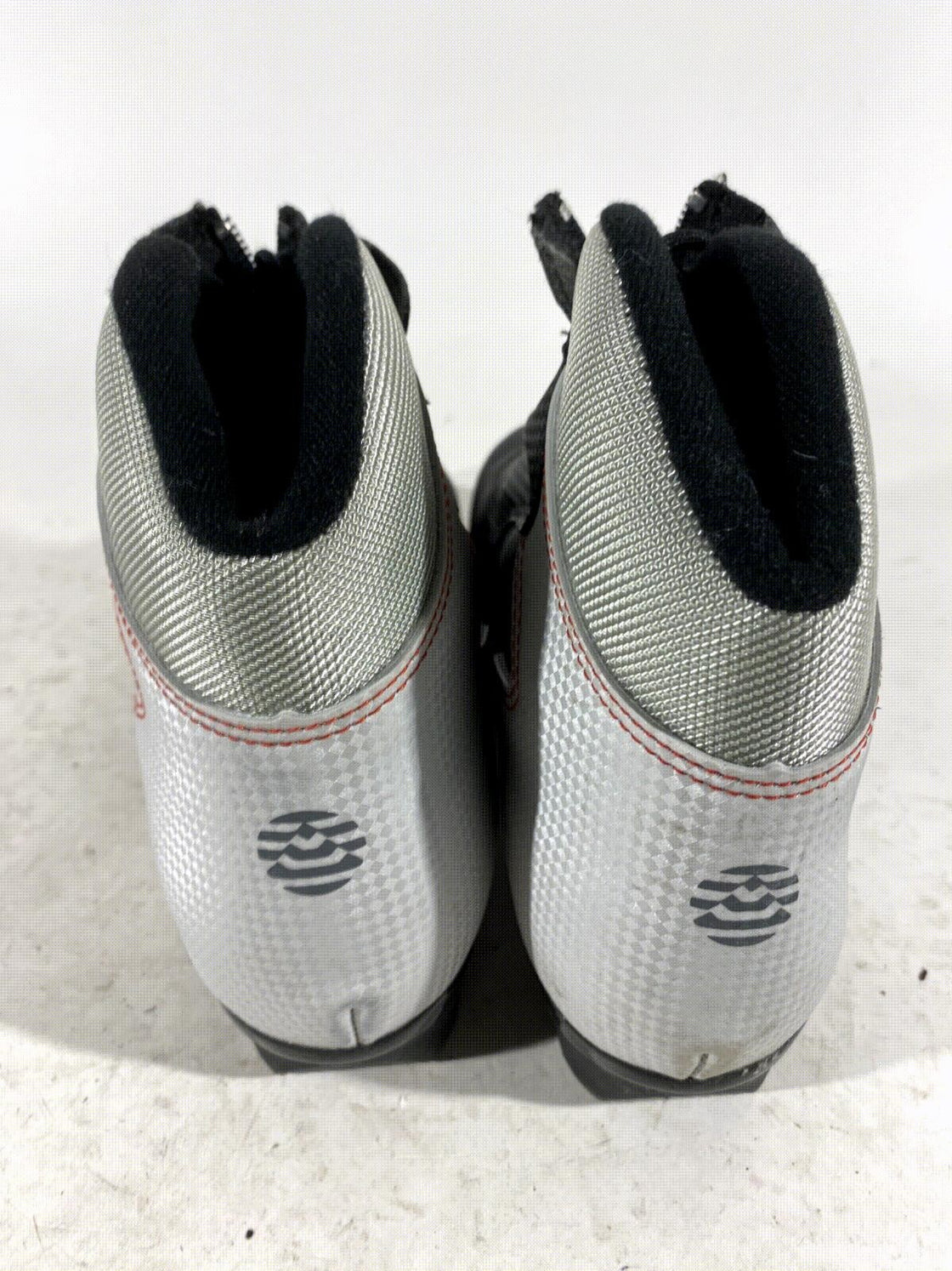 Alpina T8 Touring Nordic Cross Country Ski Boots Size EU40 US7.5 for NNN 187