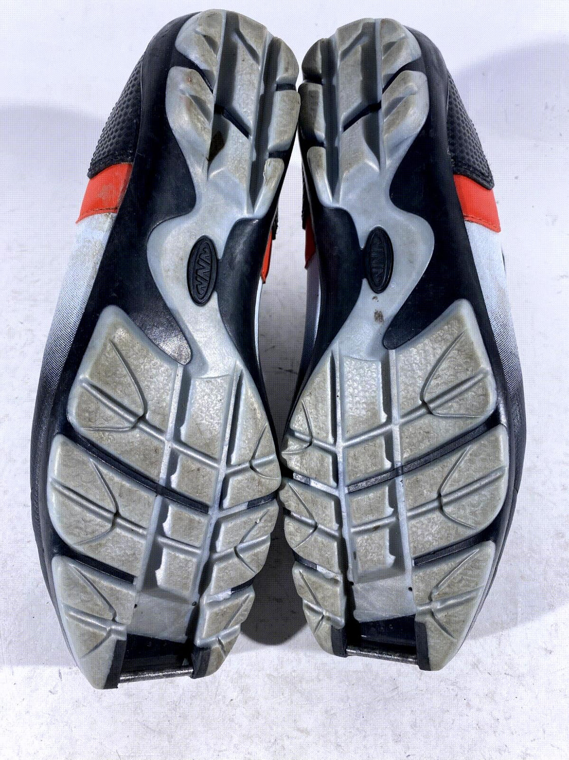 Madshus NX6 Nordic Cross Country Ski Boots Size EU42 US9 for NNN 210