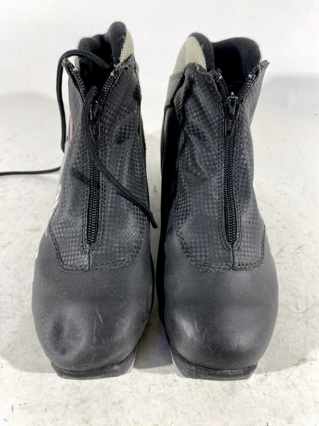 Alpina Touring Nordic Cross Country Classic Ski Boots Size EU38 US6 for NNN 199