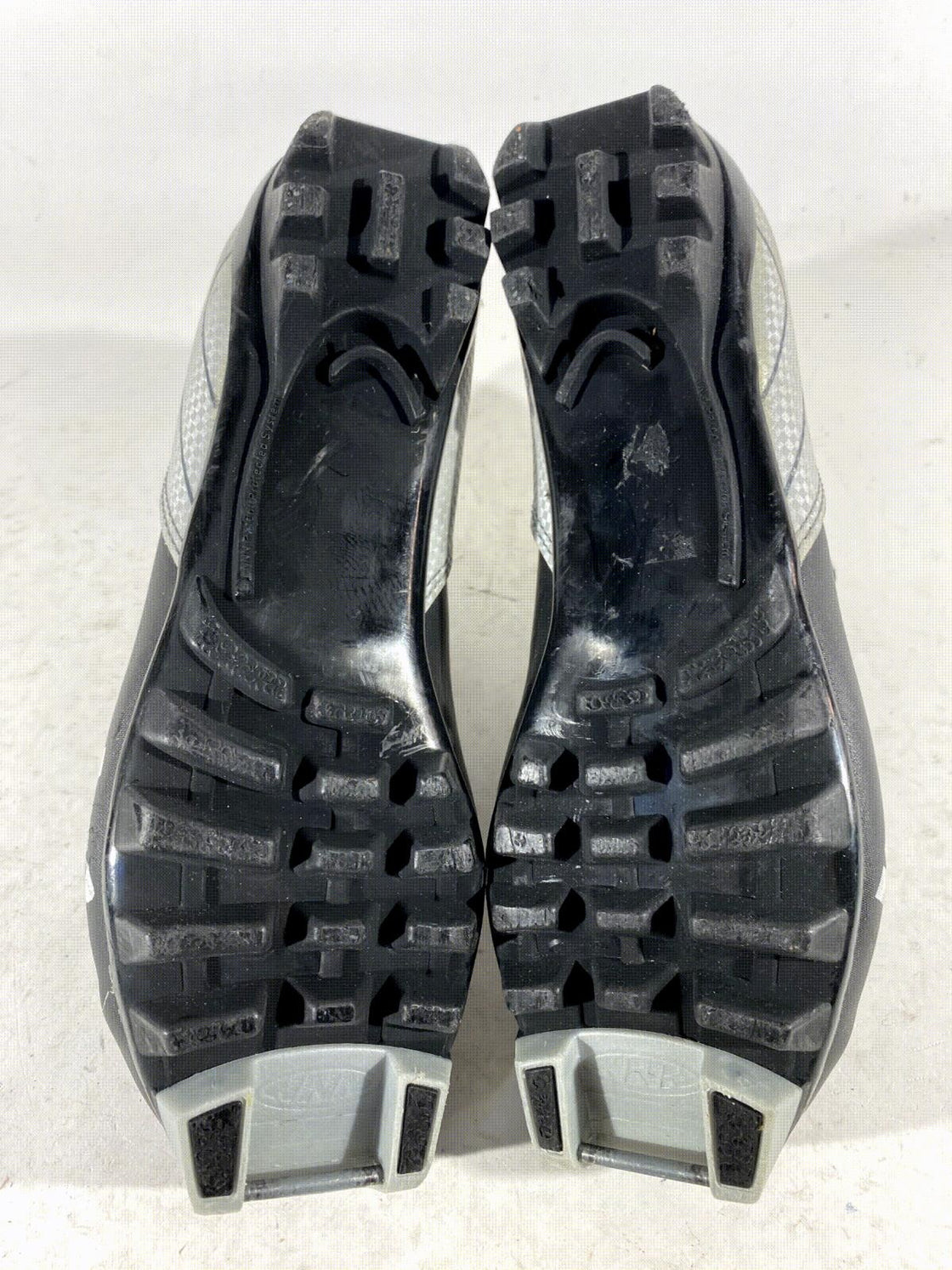 Alpina T8 Nordic Cross Country Classic Ski Boots Size EU38 US6 for NNN 213