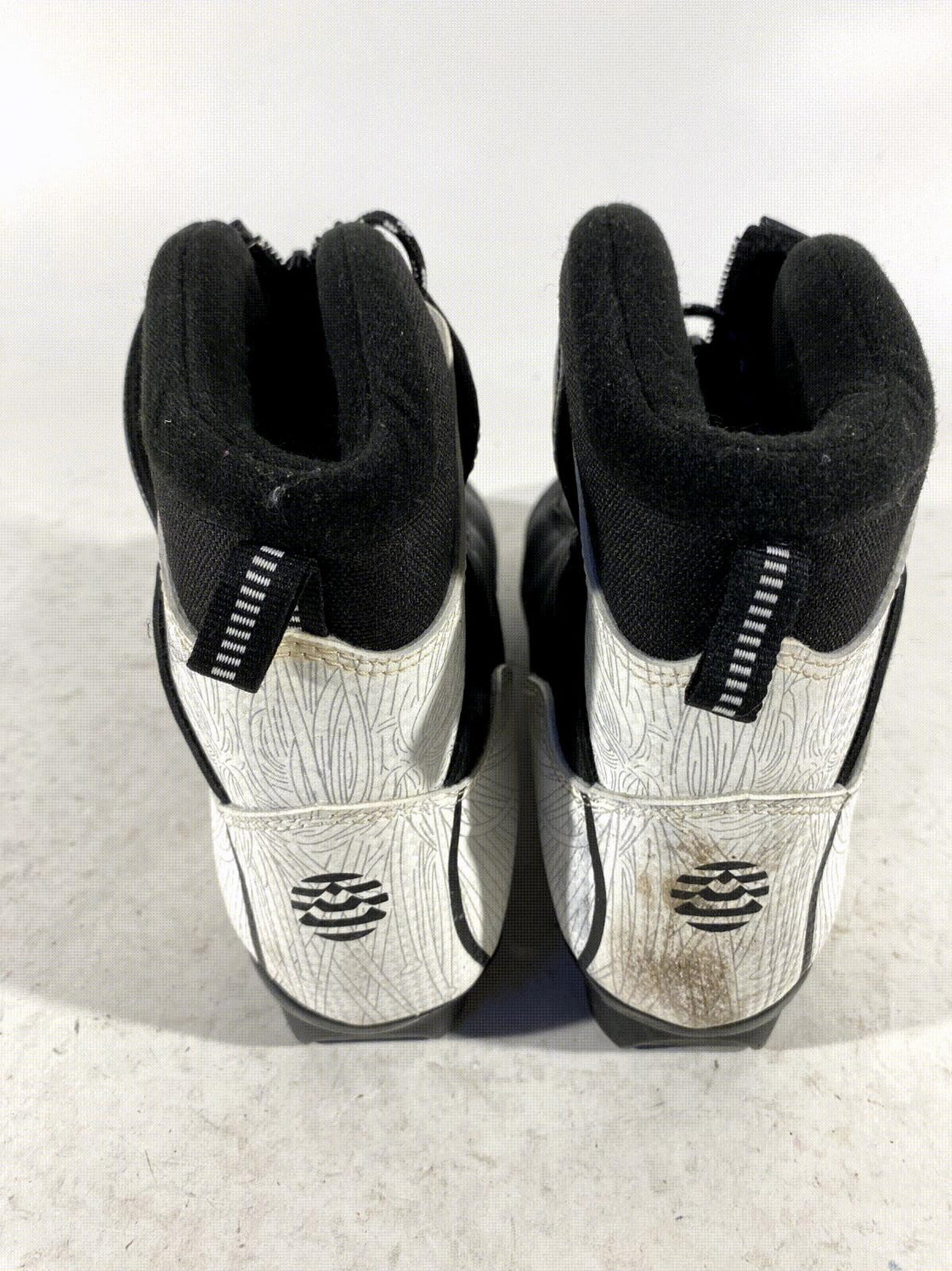 Alpina T5 Eve Nordic Cross Country Classic Ski Boots Size EU38 US6 for NNN 219