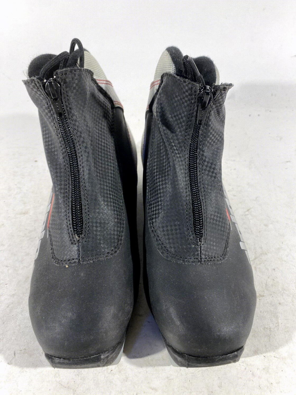 Alpina T8 Nordic Cross Country Classic Ski Boots Size EU38 US6 for NNN 226