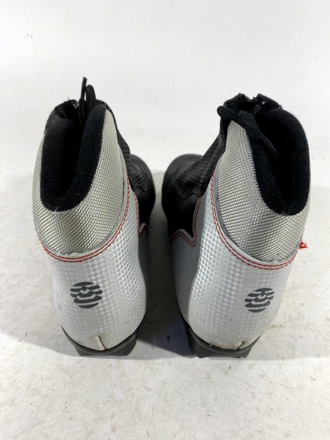 Alpina T8 Nordic Cross Country Classic Ski Boots Size EU38 US6 for NNN 226