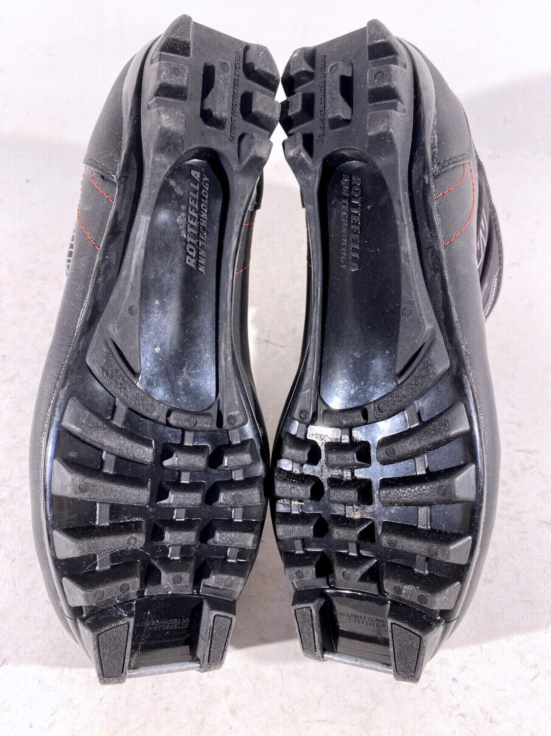 Madshus Active Classic Nordic Cross Country Ski Boots Size EU44 US10 for NNN 233