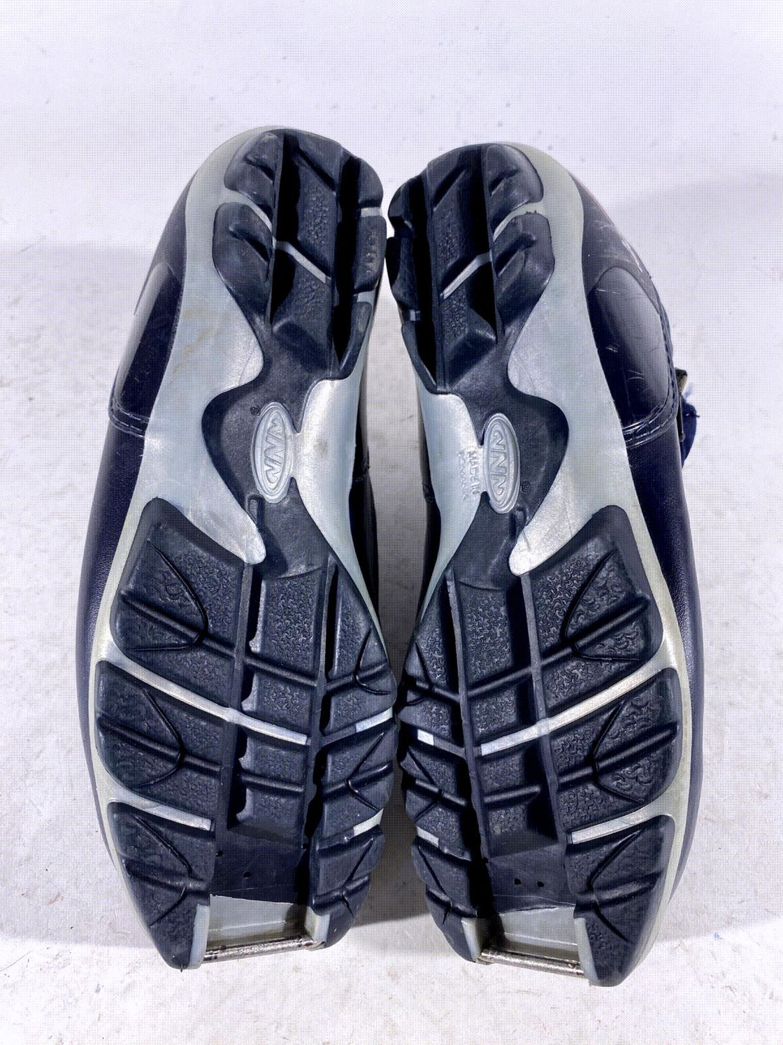 Alpina 311 Nordic Cross Country Classic Ski Boots Size EU38 US6 for NNN 237