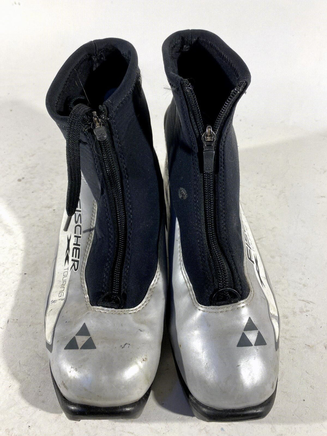 Fischer XC Touring Nordic Cross Country Ski Boots Size EU41 US8 NNN 236