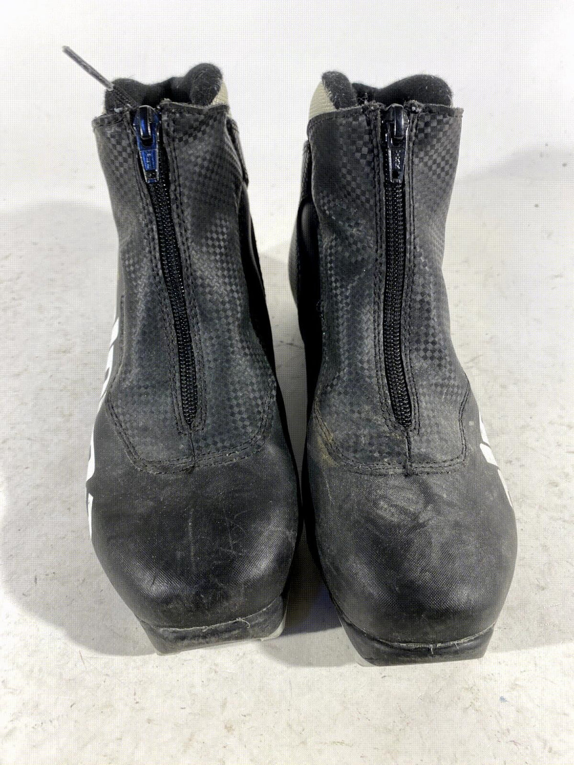 Alpina T8 Nordic Cross Country Classic Ski Boots Size EU38 US6 for NNN 274