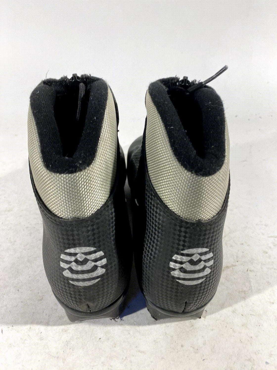 Alpina T8 Nordic Cross Country Classic Ski Boots Size EU38 US6 for NNN 274