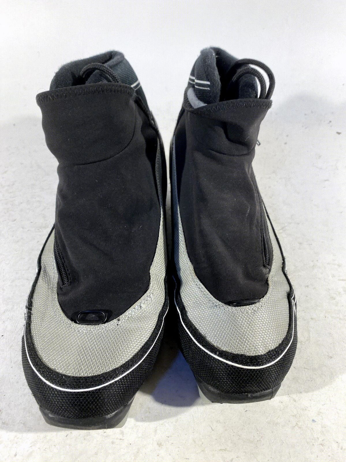 Madshus CT100 Classic Nordic Cross Country Ski Boots Size EU43 US9.5 for NNN 314