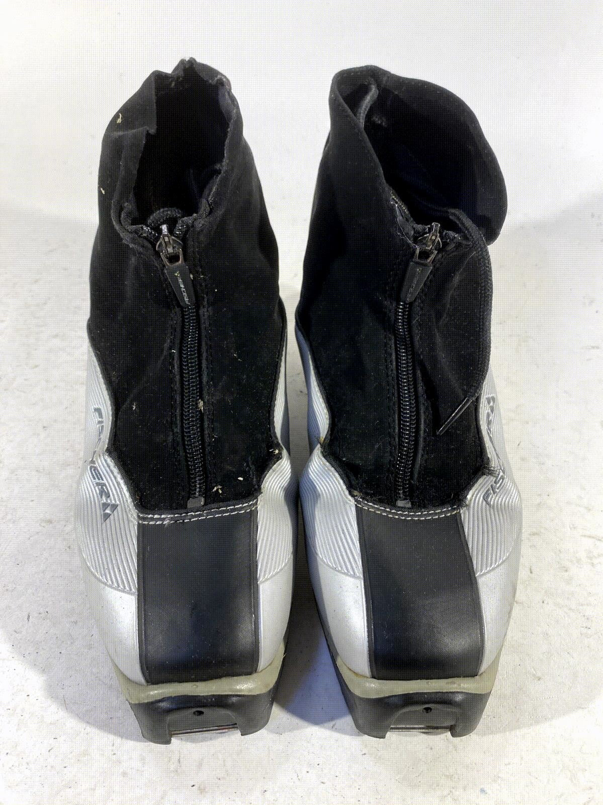 Fischer XC Touring Cross Country Ski Boots Classic SNS Profil EU 38 US 6 343