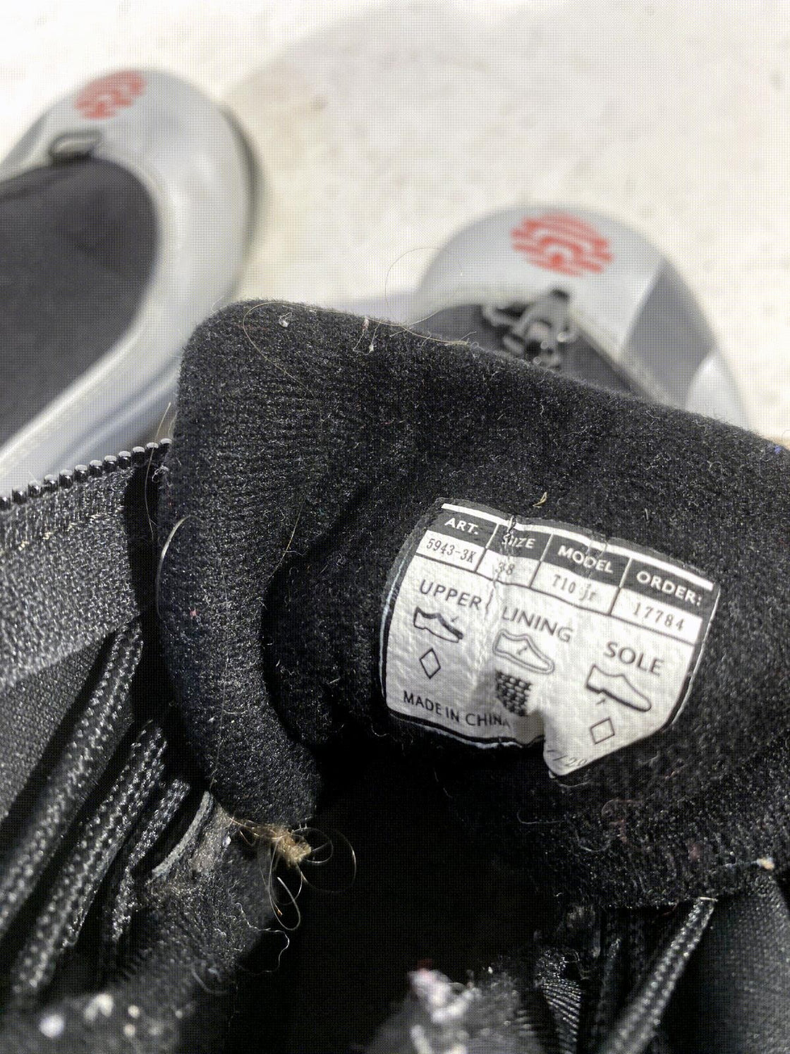 Alpina T10 Nordic Cross Country Classic Ski Boots Size EU38 US6 for NNN 341